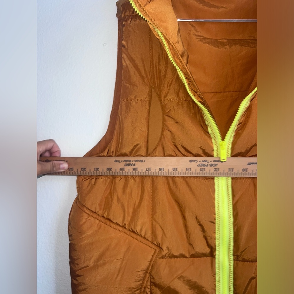 FP Movement On the Move Insulated Vest  Women's XS check measurements - Picture 5 of 6